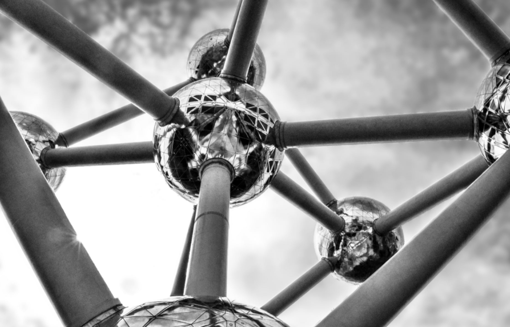 Managing Consistency throughout Change